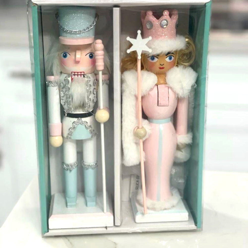 Pastel Nutcracker Set